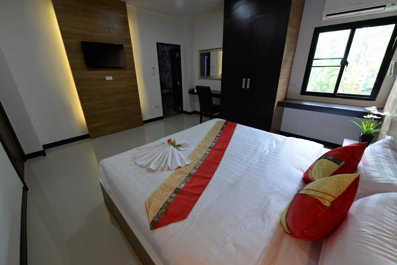 The Room Boutique Hotel Sakon Nakhon Εξωτερικό φωτογραφία