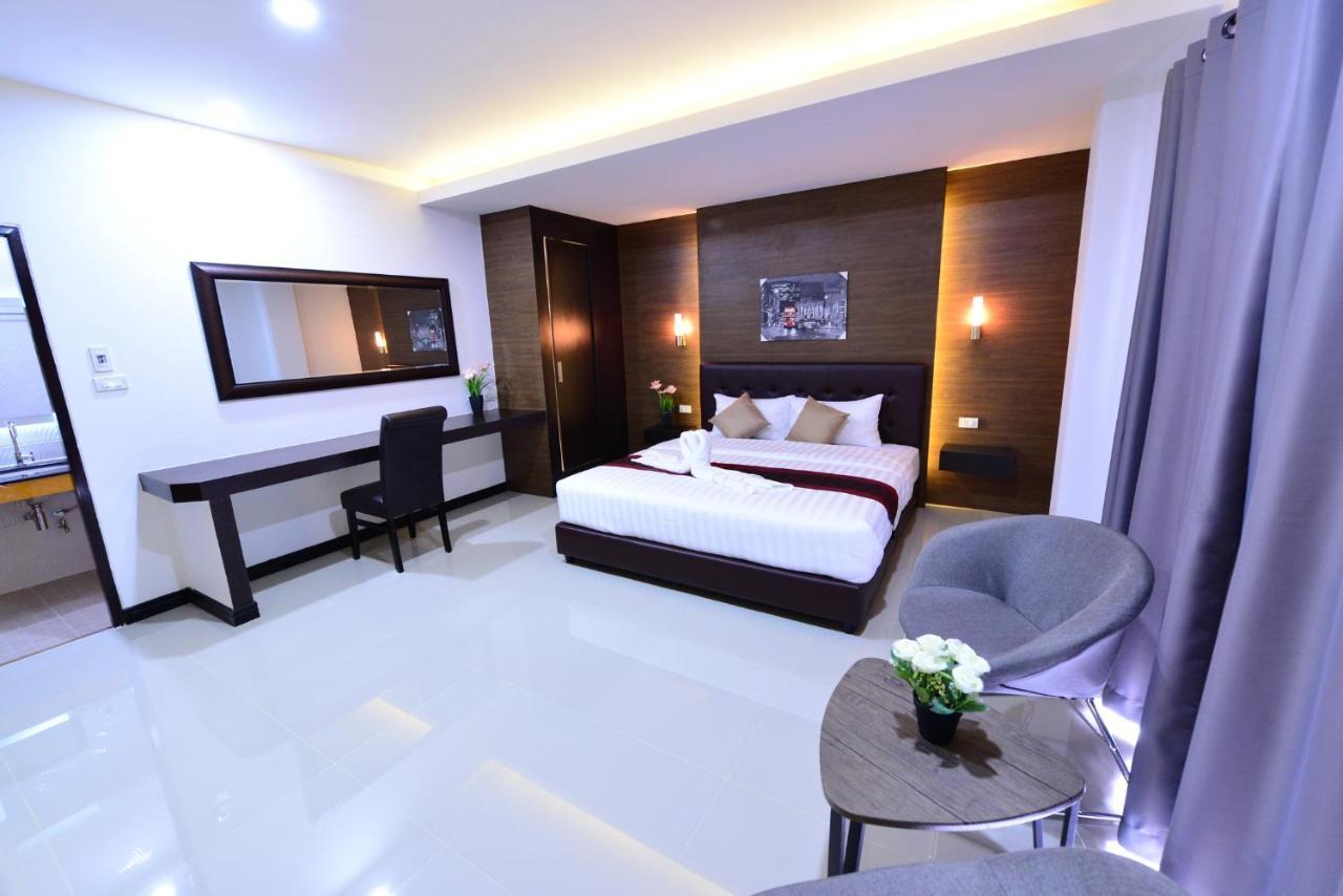 The Room Boutique Hotel Sakon Nakhon Εξωτερικό φωτογραφία