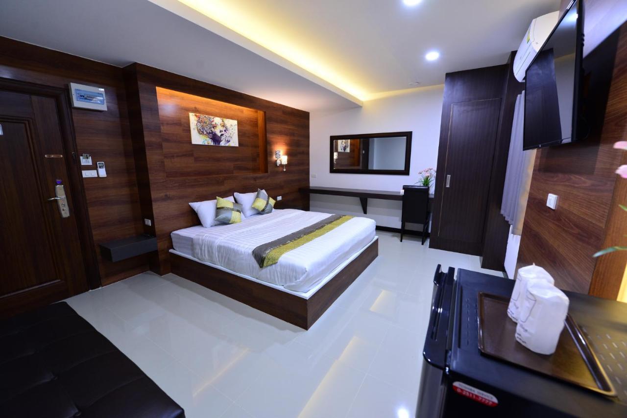 The Room Boutique Hotel Sakon Nakhon Εξωτερικό φωτογραφία