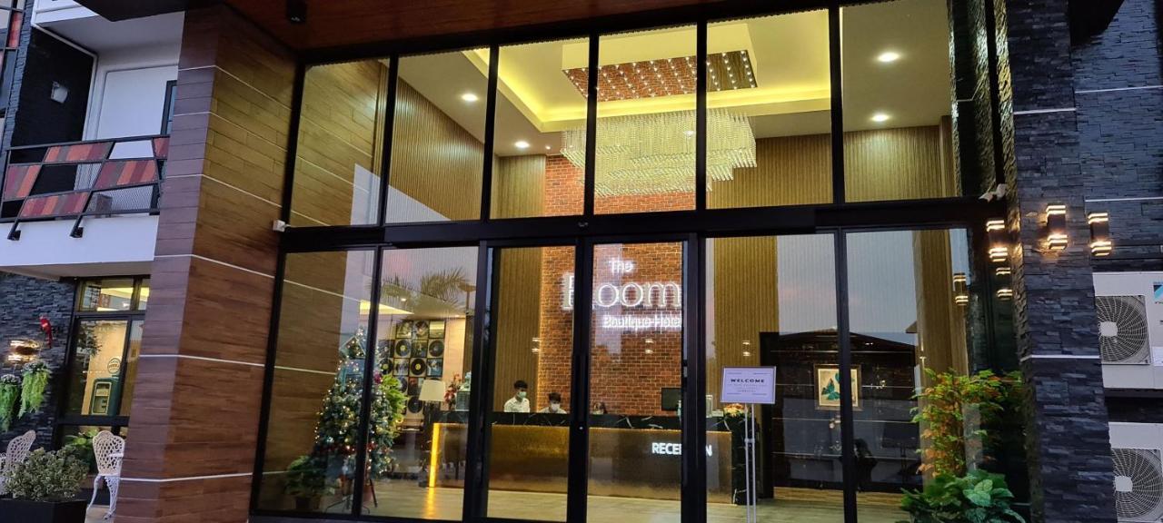 The Room Boutique Hotel Sakon Nakhon Εξωτερικό φωτογραφία
