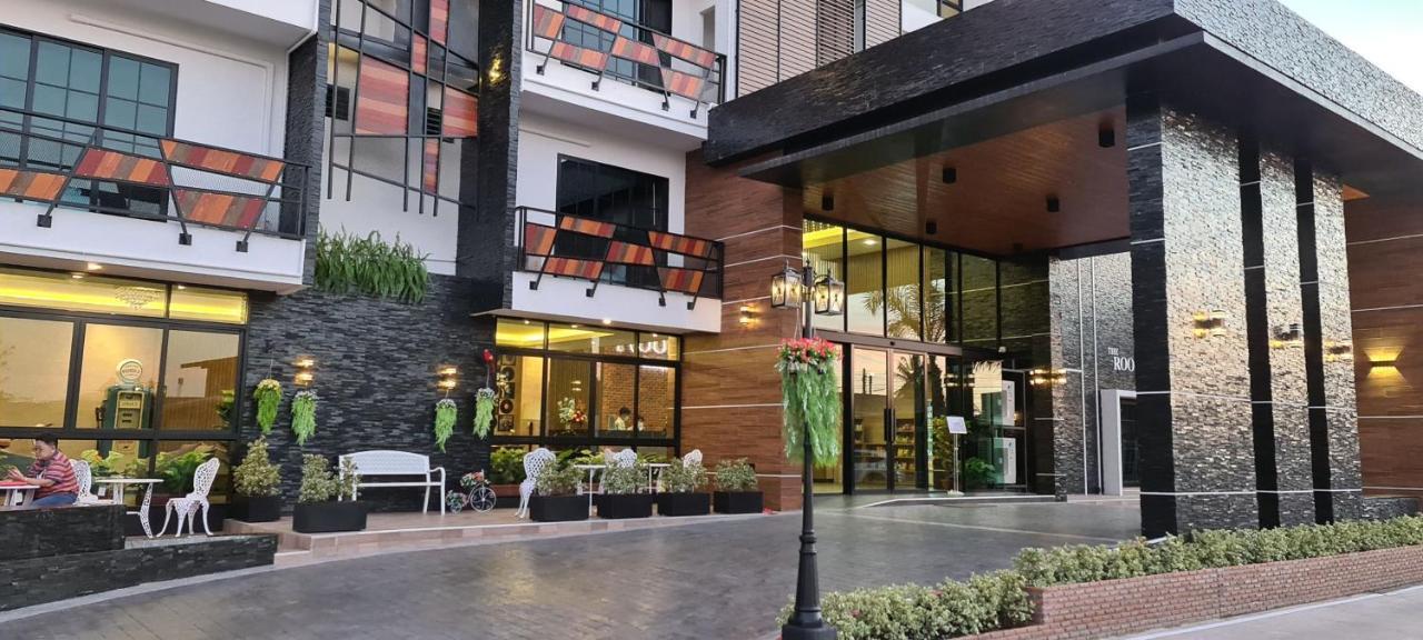 The Room Boutique Hotel Sakon Nakhon Εξωτερικό φωτογραφία